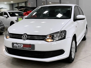 Седан Volkswagen Polo 2011 года, 587000 рублей, Солонцы