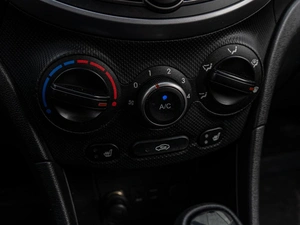 Седан Hyundai Solaris 2016 года, 965000 рублей, Краснодар