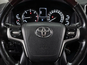 Внедорожник Toyota Land Cruiser 2015 года, 4509000 рублей, Тюмень