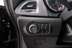 Хетчбэк Opel Astra 2014 года, 749000 рублей, Красноярск