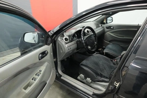 Хэтчбек Chevrolet Lacetti 2012 года, 685000 рублей, Курск