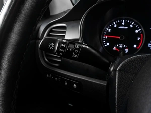 Седан Kia Rio 2018 года, 1315000 рублей, Тюмень