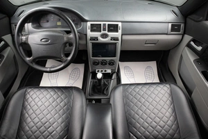 Седан ВАЗ (LADA) Priora 2011 года, 309000 рублей, Оренбург