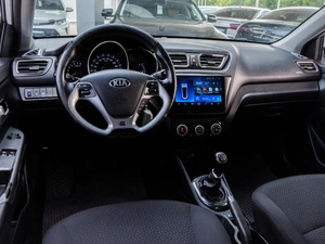 Седан Kia Rio 2016 года, 1029000 рублей, Волгоград
