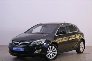 Хетчбэк Opel Astra 2012 года, 829000 рублей, Омск