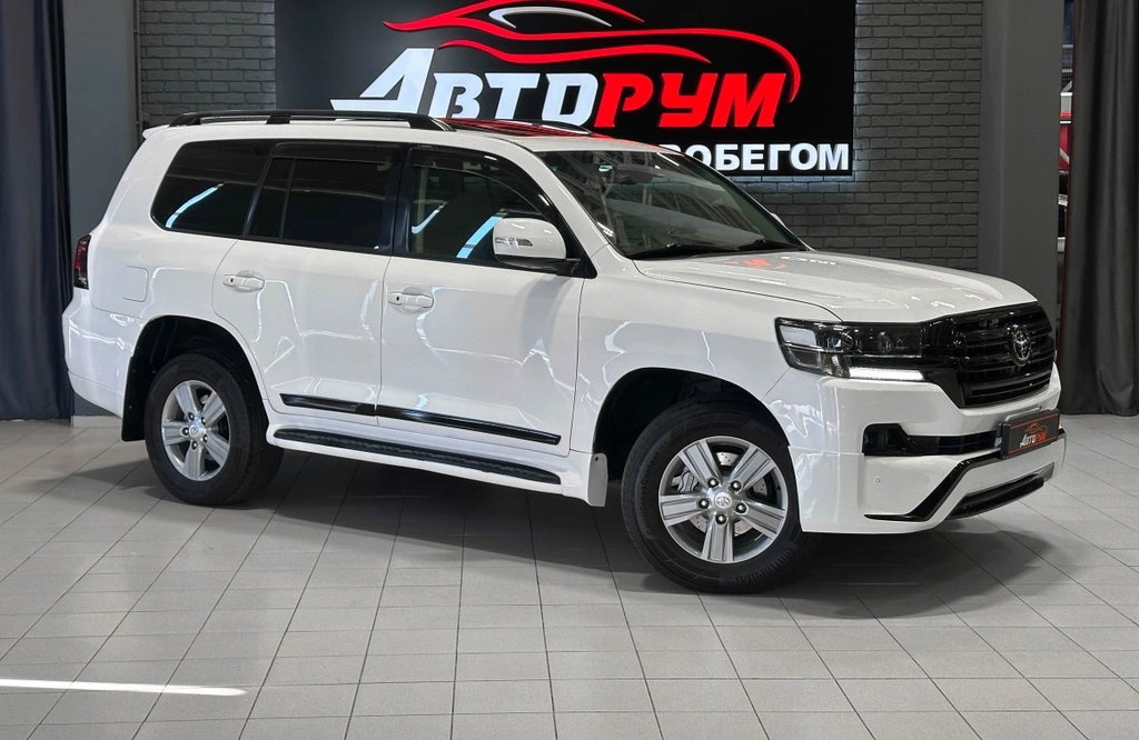 Внедорожник Toyota Land Cruiser 2010 года, 3400000 рублей, Красноярск
