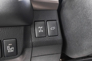 Внедорожник Toyota RAV4 2015 года, 2399000 рублей, Барнаул