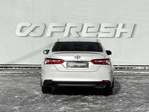 Седан Toyota Camry 2021 года, 2890000 рублей, Волгоград
