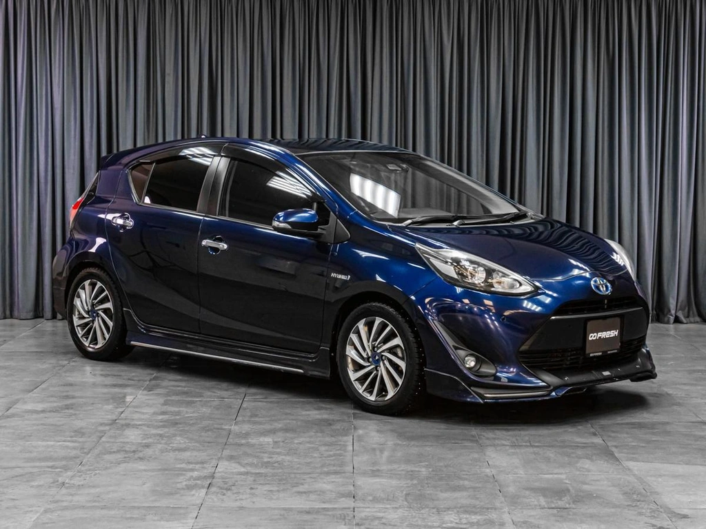 Хетчбэк Toyota Aqua 2018 года, 1339000 рублей, Тюмень