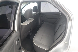 Седан Renault Logan 2012 года, 615000 рублей, Орёл