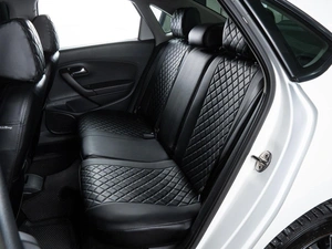 Седан Volkswagen Polo 2012 года, 820000 рублей, Волгоград