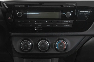 Седан Toyota Corolla 2013 года, 1699000 рублей, Кемерово
