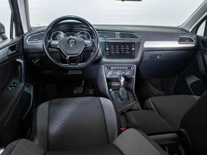 Внедорожник Volkswagen Tiguan 2020 года, 2475000 рублей, Ставрополь