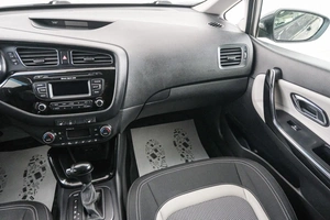 Хетчбэк Kia Ceed 2012 года, 1099000 рублей, Красноярск