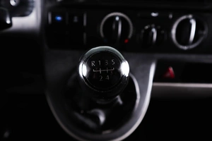 Фургон Volkswagen Transporter 2010 года, 1599000 рублей, Пермь
