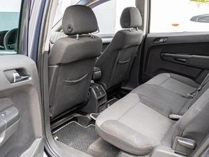Минивэн Opel Zafira 2010 года, 699000 рублей, Краснодар