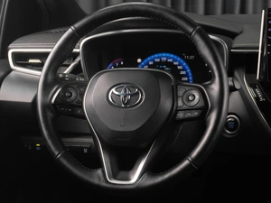 Седан Toyota Corolla 2020 года, 2339000 рублей, Тюмень
