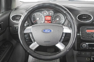Седан Ford Focus 2007 года, 499000 рублей, Кемерово