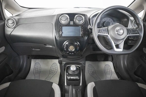 Хетчбэк Nissan Note 2017 года, 1069000 рублей, Кемерово