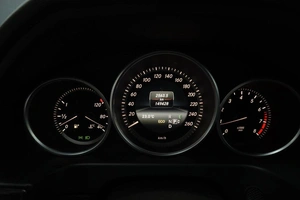 Седан Mercedes-benz E-класс 2014 года, 2520000 рублей, Курск