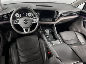 Внедорожник Volkswagen Touareg 2018 года, 4494900 рублей, Казань