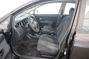 Хэтчбек Nissan Tiida 2012 года, 675000 рублей, Орёл