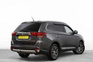 Внедорожник Mitsubishi Outlander 2015 года, 2489000 рублей, Барнаул