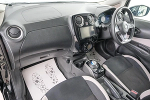 Хетчбэк Nissan Note 2019 года, 1429000 рублей, Красноярск
