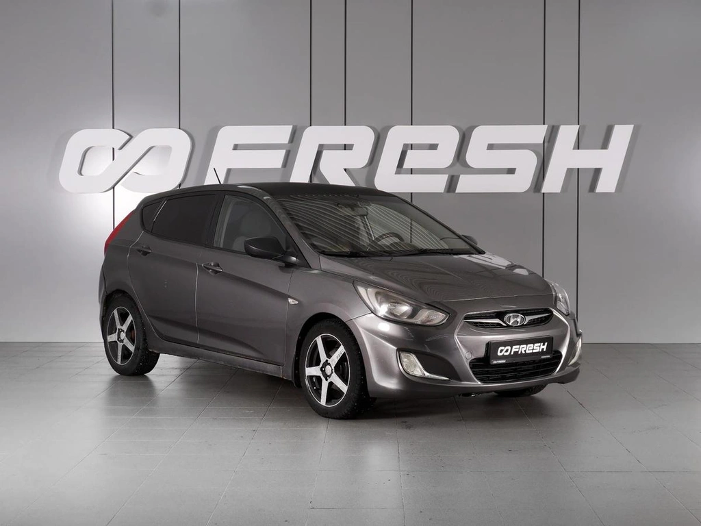 Хетчбэк Hyundai Solaris 2011 года, 698000 рублей, Минеральные Воды