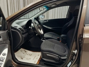 Седан Hyundai Solaris 2015 года, 880000 рублей, Красноярск