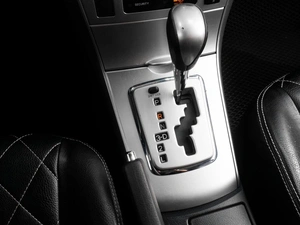 Седан Toyota Corolla 2010 года, 1019000 рублей, Тюмень