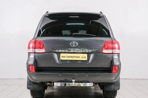 Внедорожник Toyota Land Cruiser 2011 года, 3149000 рублей, Красноярск
