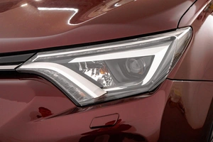 Внедорожник Toyota RAV4 2017 года, 2299000 рублей, Барнаул