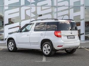 Внедорожник Skoda Yeti 2014 года, 1220000 рублей, Краснодар