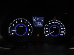 Хетчбэк Hyundai Solaris 2014 года, 949000 рублей, Воронеж