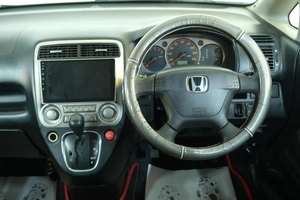 Минивэн Honda Stream 2002 года, 389000 рублей, Омск