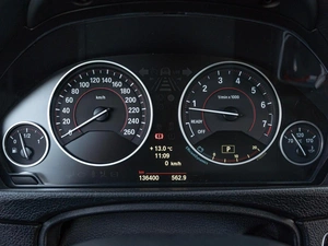 Седан BMW 3 серия 2011 года, 2079000 рублей, Краснодар