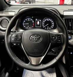 Внедорожник Toyota RAV4 2018 года, 2657000 рублей, Красноярск