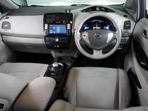 Хетчбэк Nissan Leaf 2012 года, 649000 рублей, Воронеж