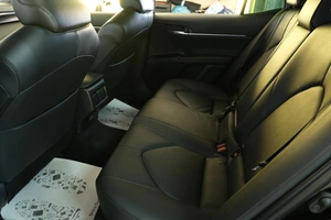 Седан Toyota Camry 2018 года, 2889000 рублей, Омск