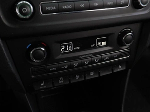 Лифтбек Skoda Rapid 2014 года, 1113000 рублей, Воронеж