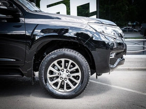 Внедорожник Toyota Land Cruiser Prado 2018 года, 4800000 рублей, Волгоград