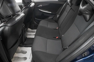 Седан Toyota Corolla 2011 года, 1249000 рублей, Барнаул