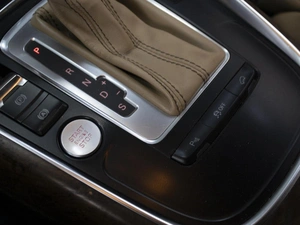 Внедорожник Audi Q5 2012 года, 2120000 рублей, Омск