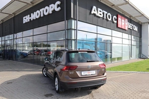 Внедорожник Volkswagen Tiguan 2017 года, 2190000 рублей, Мирное