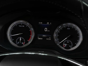 Внедорожник Skoda Karoq 2021 года, 2469000 рублей, Тюмень
