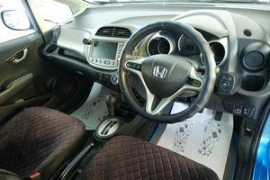 Хетчбэк Honda Fit 2008 года, 659000 рублей, Омск