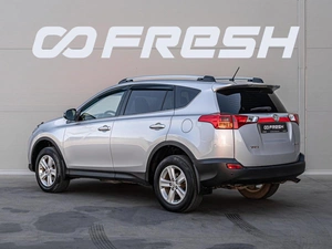 Внедорожник Toyota RAV4 2012 года, 2120000 рублей, Краснодар