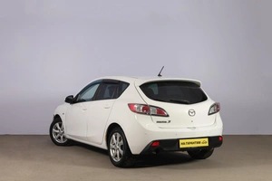 Хетчбэк Mazda 3 2010 года, 799000 рублей, Новосибирск
