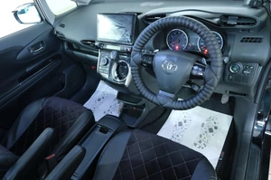 Минивэн Toyota Wish 2014 года, 1279000 рублей, Омск